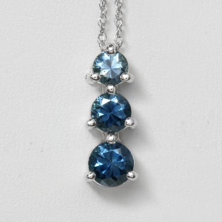 Blue Gradient Montana Sapphire 3 Stone 14kt Gold Pendant